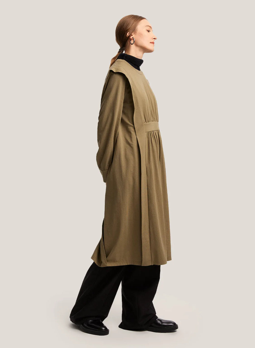 Taupe