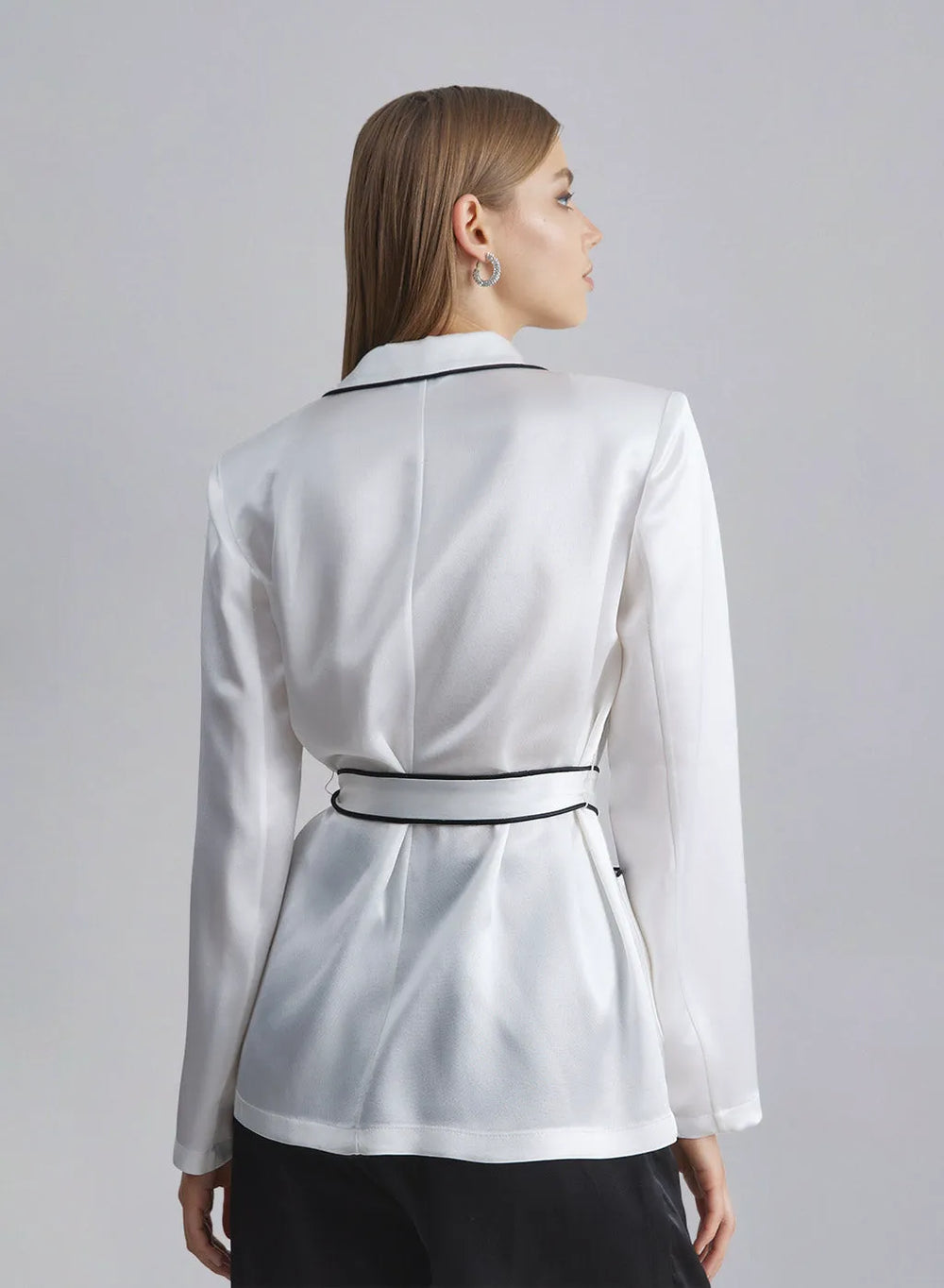 Pearl White