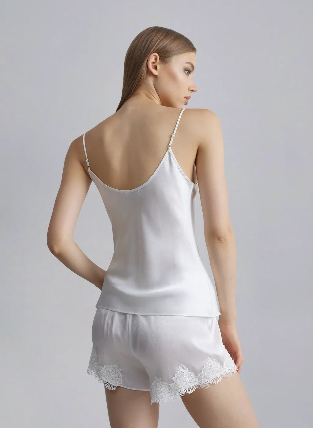 Pearl White